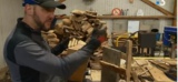 ***[vidéo] A Carrouges, l'atelier de L'Essentier ressuscite des techniques du Moyen-Âge pour ses bardages