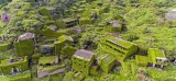  [vidéo] Is This the Most Beautiful Ghost Town Ever? Drone Video Captures Chinese Village Reclaimed by Nature 